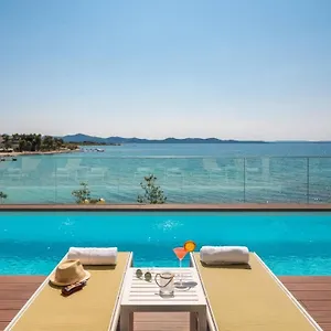 dedaj-resort-villa-tina.hotelinzadar.com/