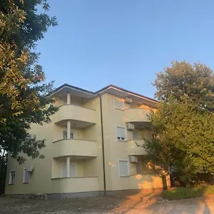 neea-apartments-medulin.pula-hotels.org/
